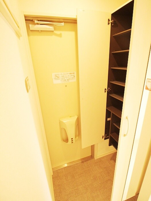 ザ・レジデンスBonjono Westの物件内観写真