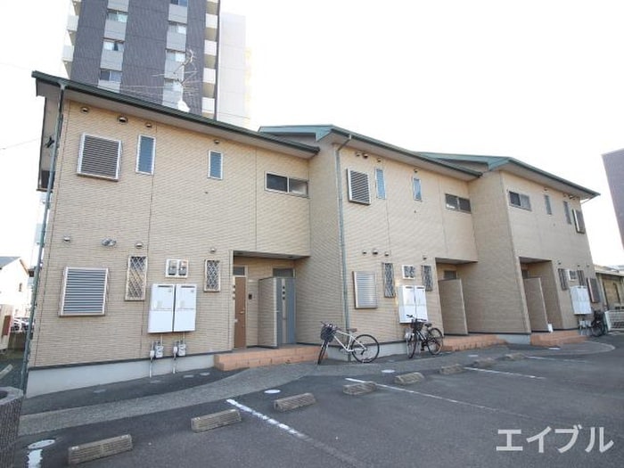 キャメロット内橋の物件外観写真