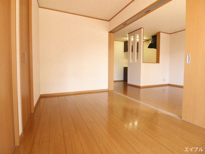 キャメロット内橋の物件内観写真