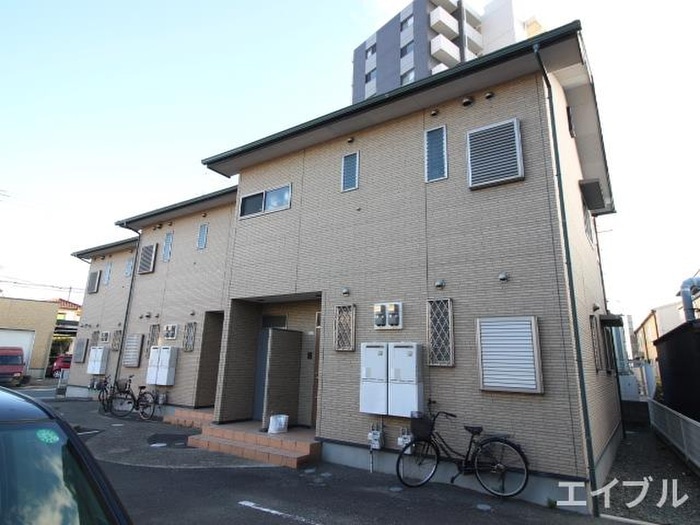 キャメロット内橋の物件外観写真