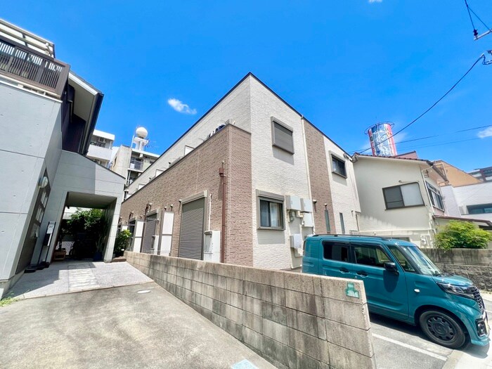 リジェネ黒崎の物件外観写真