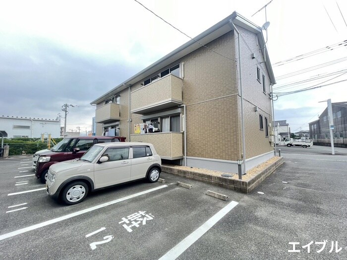 ボスコルーチェの物件外観写真