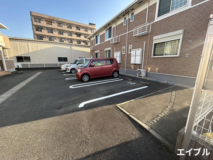 エレガンテヴィラⅡの物件外観写真