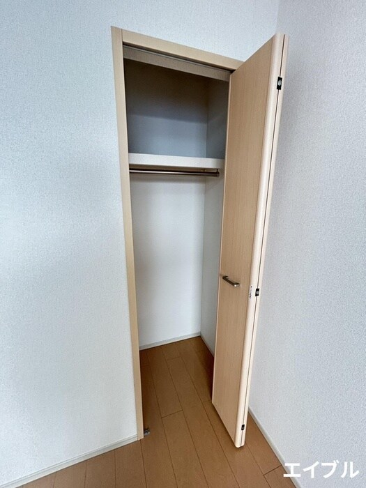 エレガンテヴィラⅡの物件内観写真