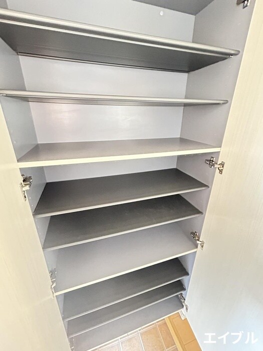 エレガンテヴィラⅡの物件内観写真