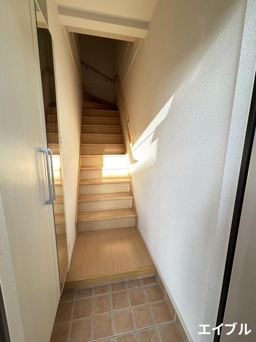 エレガンテヴィラⅡの物件内観写真