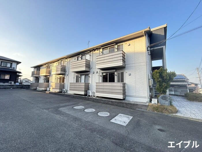 アヴリルの物件外観写真