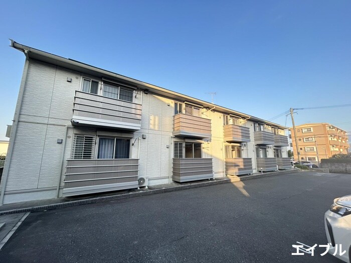 アヴリルの物件外観写真