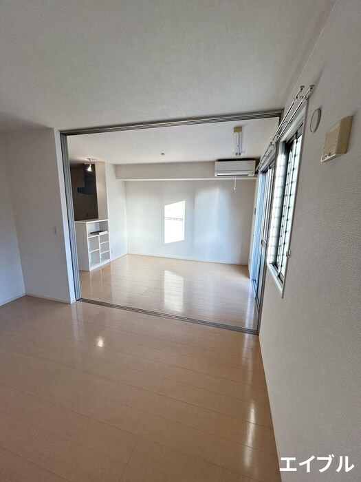 アヴリルの物件内観写真