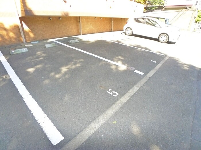 第17富山ビルの物件外観写真