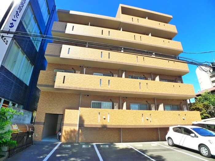 第17富山ビルの物件外観写真