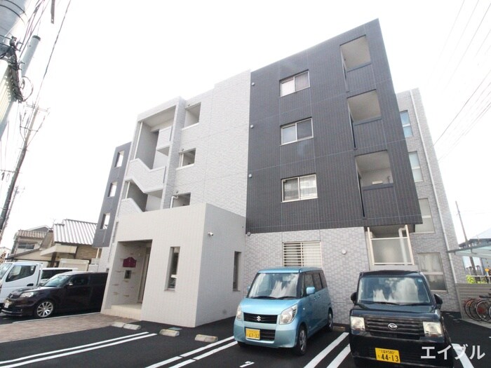 レオクラージュ試験場前の物件外観写真