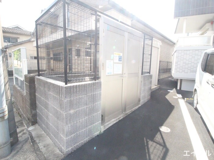 レオクラージュ試験場前の物件外観写真