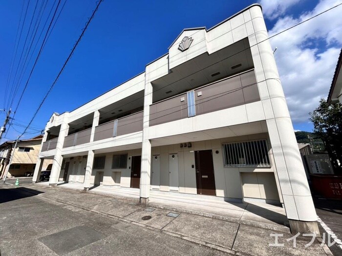 スモールガーデン巧の物件外観写真