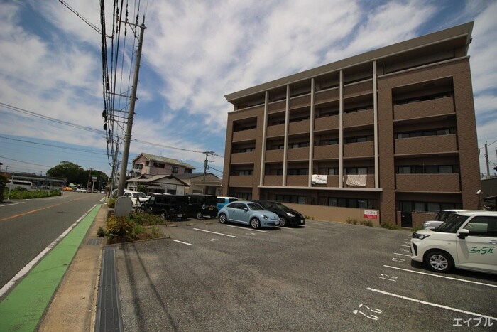 セピアコート博多南の物件外観写真