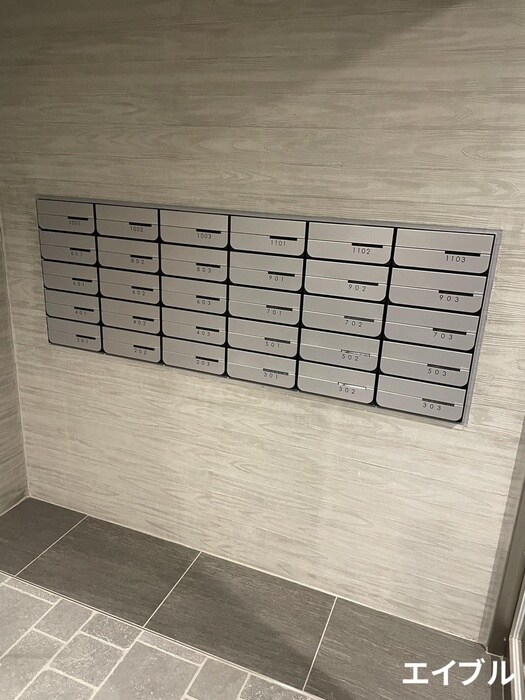 クロス天神南の物件外観写真