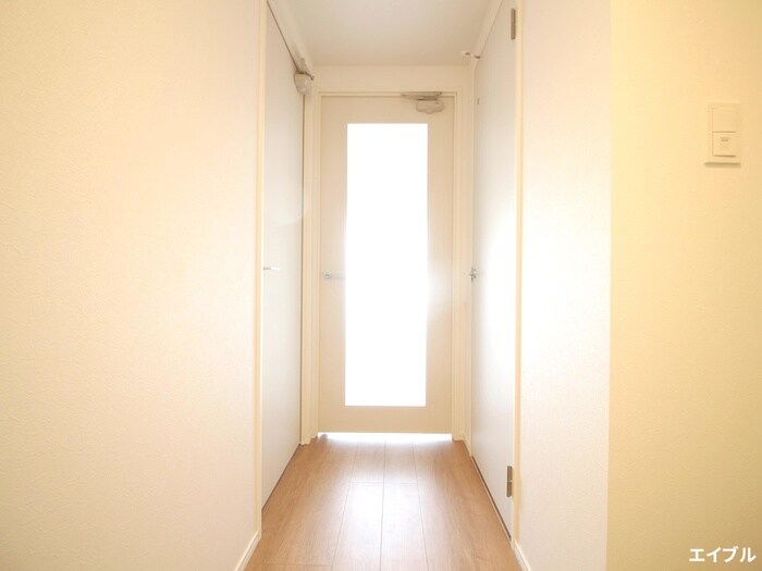 クロス天神南の物件内観写真