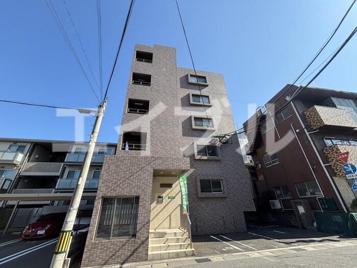 れいめい上荒田の物件外観写真