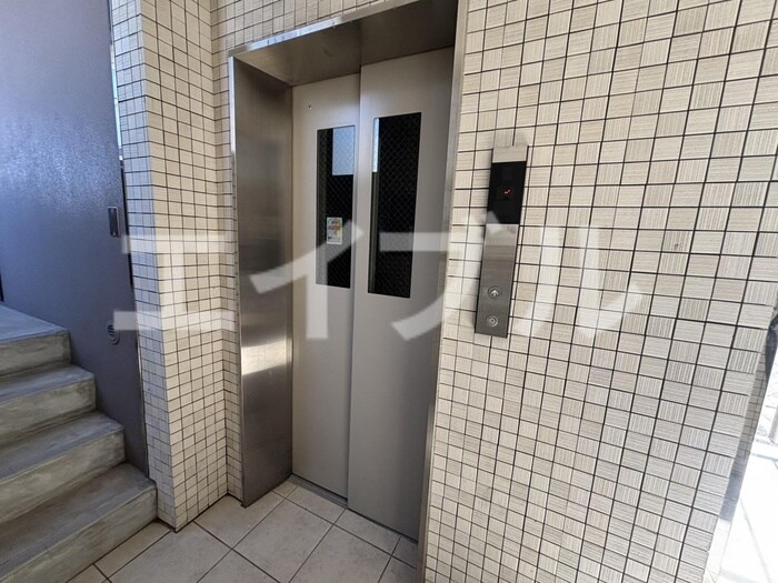 れいめい上荒田の物件外観写真