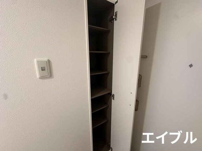 れいめい上荒田の物件内観写真