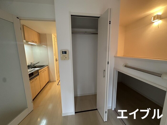 れいめい上荒田の物件内観写真