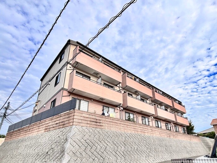 サングリ－ン君ヶ浜の物件外観写真