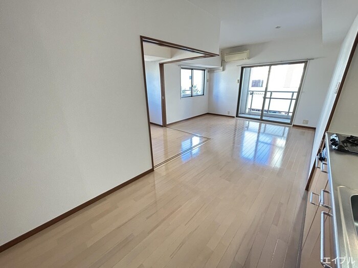 ティファ－ナ高宮の物件内観写真