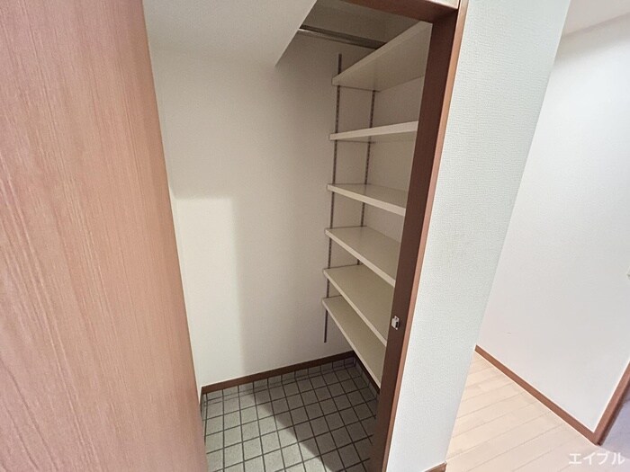 ティファ－ナ高宮の物件内観写真