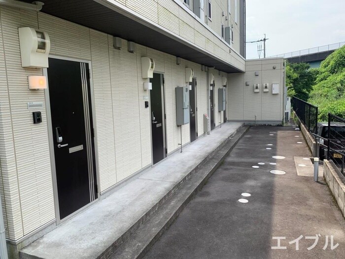 グランクラスの物件外観写真