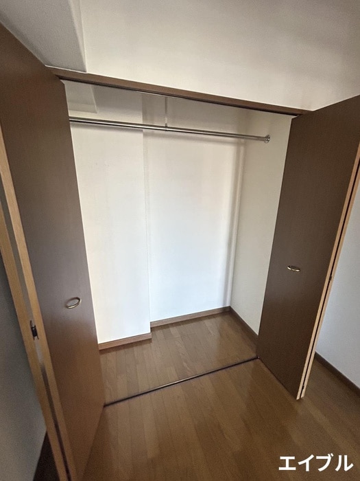 Ｅ．ＰＯＰＵＬＡＲの物件内観写真