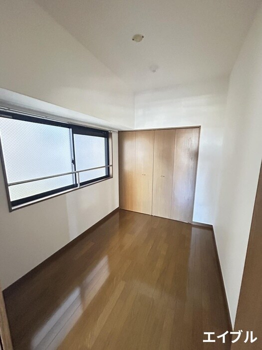 Ｅ．ＰＯＰＵＬＡＲの物件内観写真