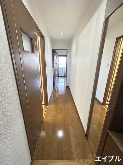 Ｅ．ＰＯＰＵＬＡＲの物件内観写真