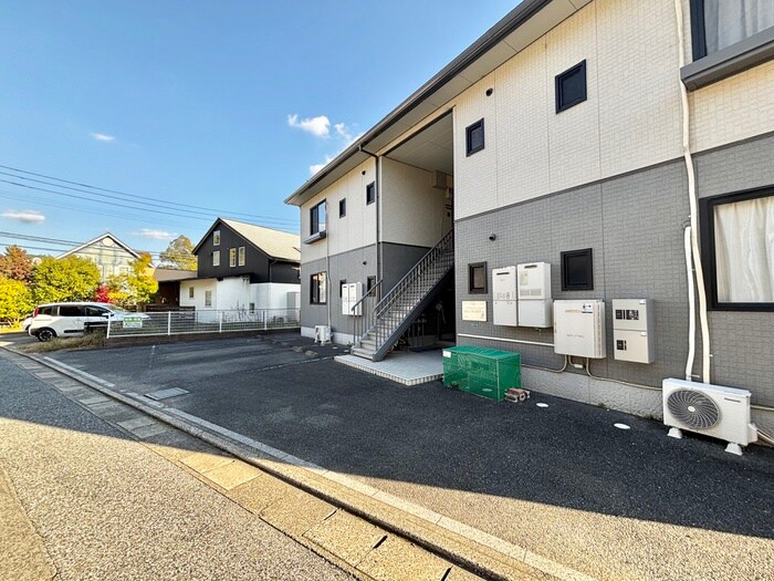 メゾン・ファミリアＡの物件外観写真