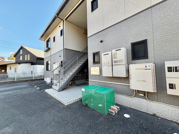 メゾン・ファミリアＡの物件外観写真