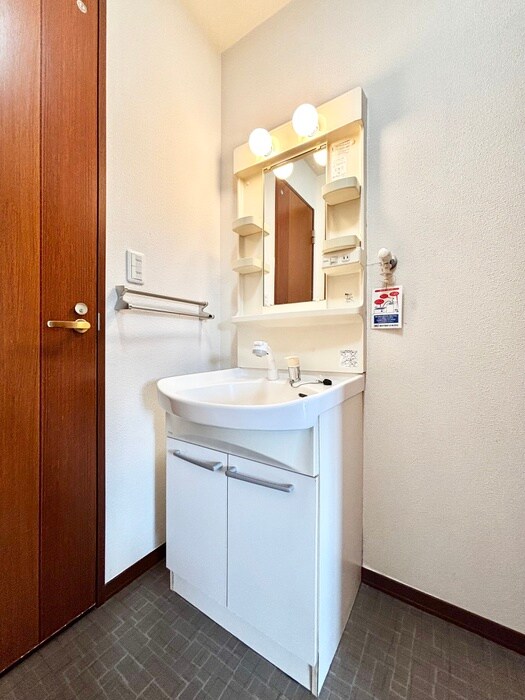 メゾン・ファミリアＡの物件内観写真