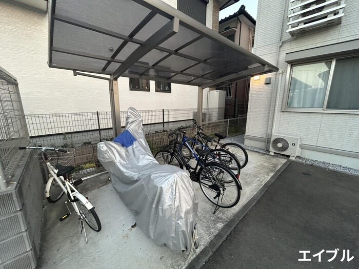 フリーデン国分の物件外観写真