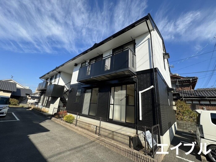 Ｊ－ＨＯＵＳＥの物件外観写真