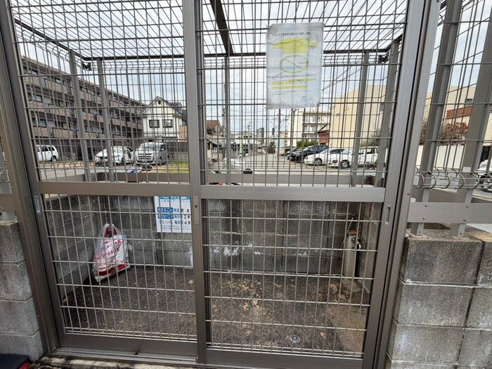 ファミリア博多南の物件外観写真