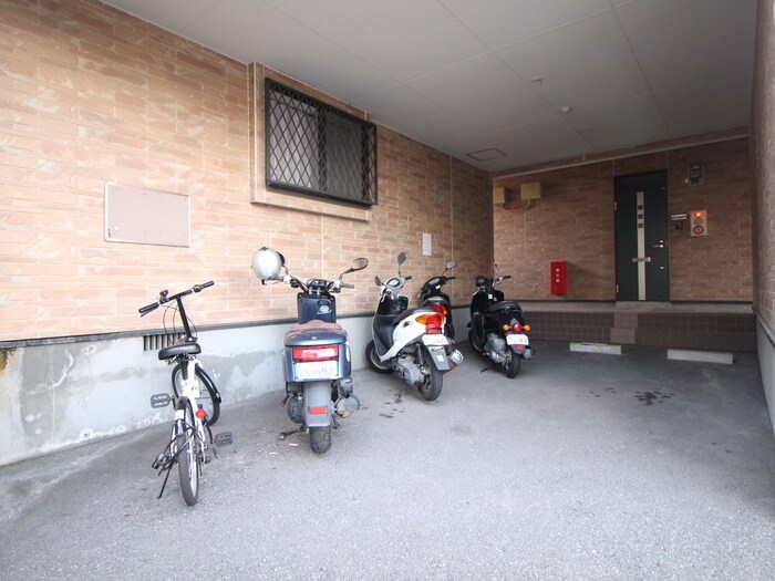 メゾンド井尻の物件外観写真