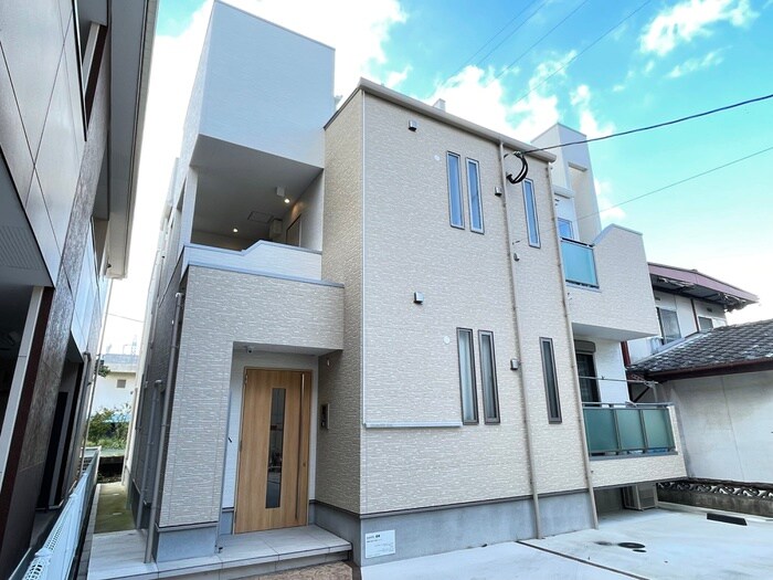 Ｇｒａｎｄｔｉｃ朝倉の物件外観写真