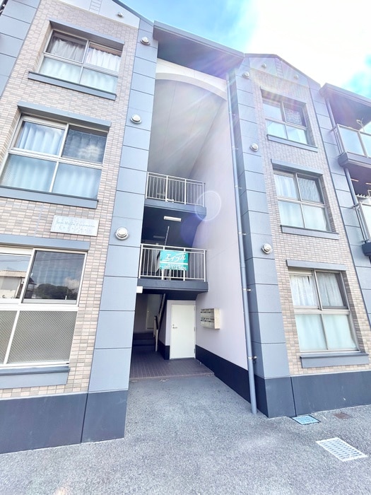 サンヒルズ永犬丸の物件外観写真