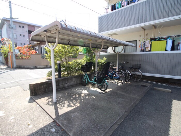 メゾン・ド・ファミーユの物件外観写真