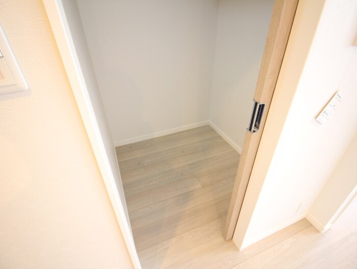 エンクレスト空港通り（507）の物件内観写真