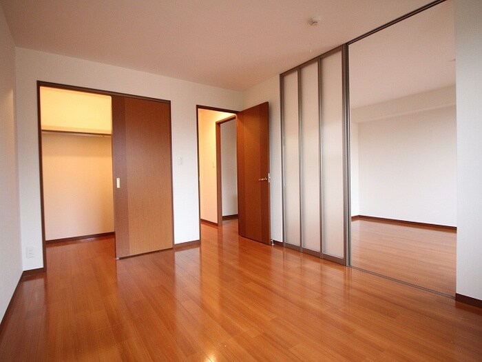 メゾン上方Ｂ棟の物件内観写真