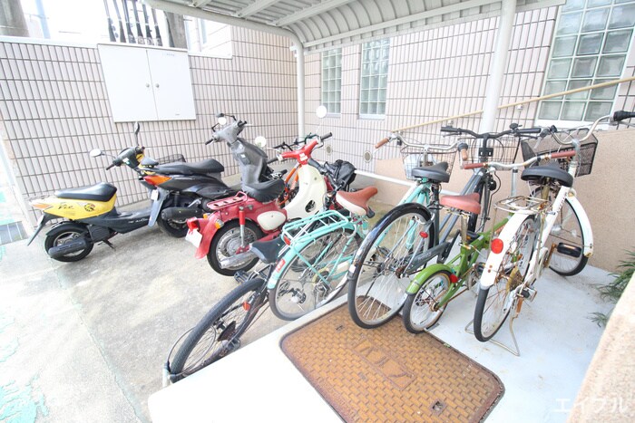 九サンビルの物件外観写真