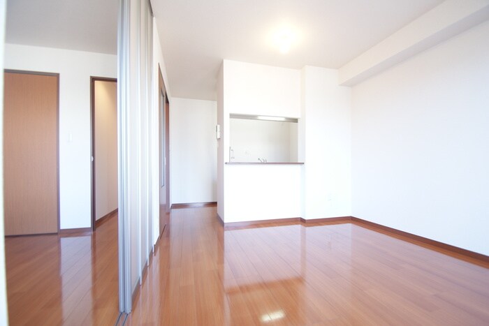 メゾン下方の物件内観写真