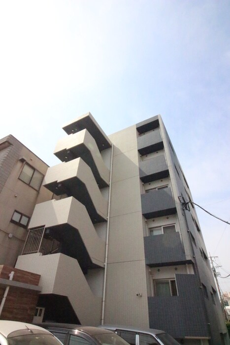 シャトーアベニールの物件外観写真