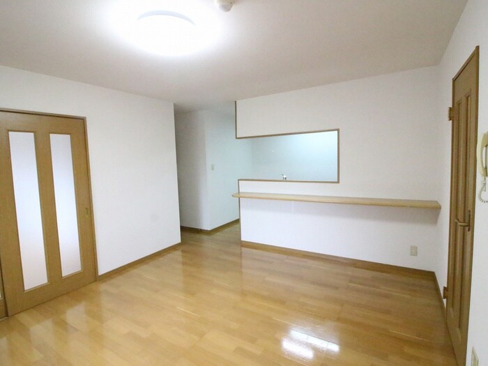 ロージュマン中曽根の物件内観写真