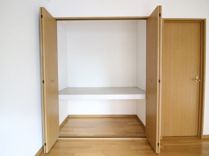 ロージュマン中曽根の物件内観写真