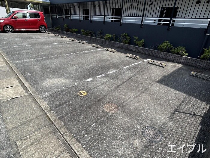 ラパスの物件外観写真